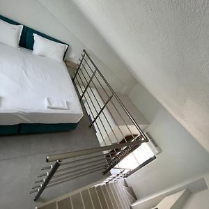 Cameră Quadruple de lux